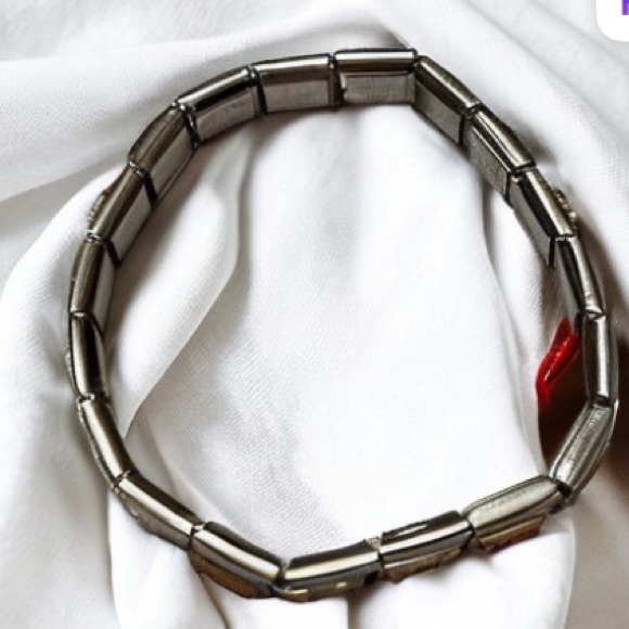 ZOPPINI (nomination) 2/$25 LETTER E bracelet link - Picture 5 of 7